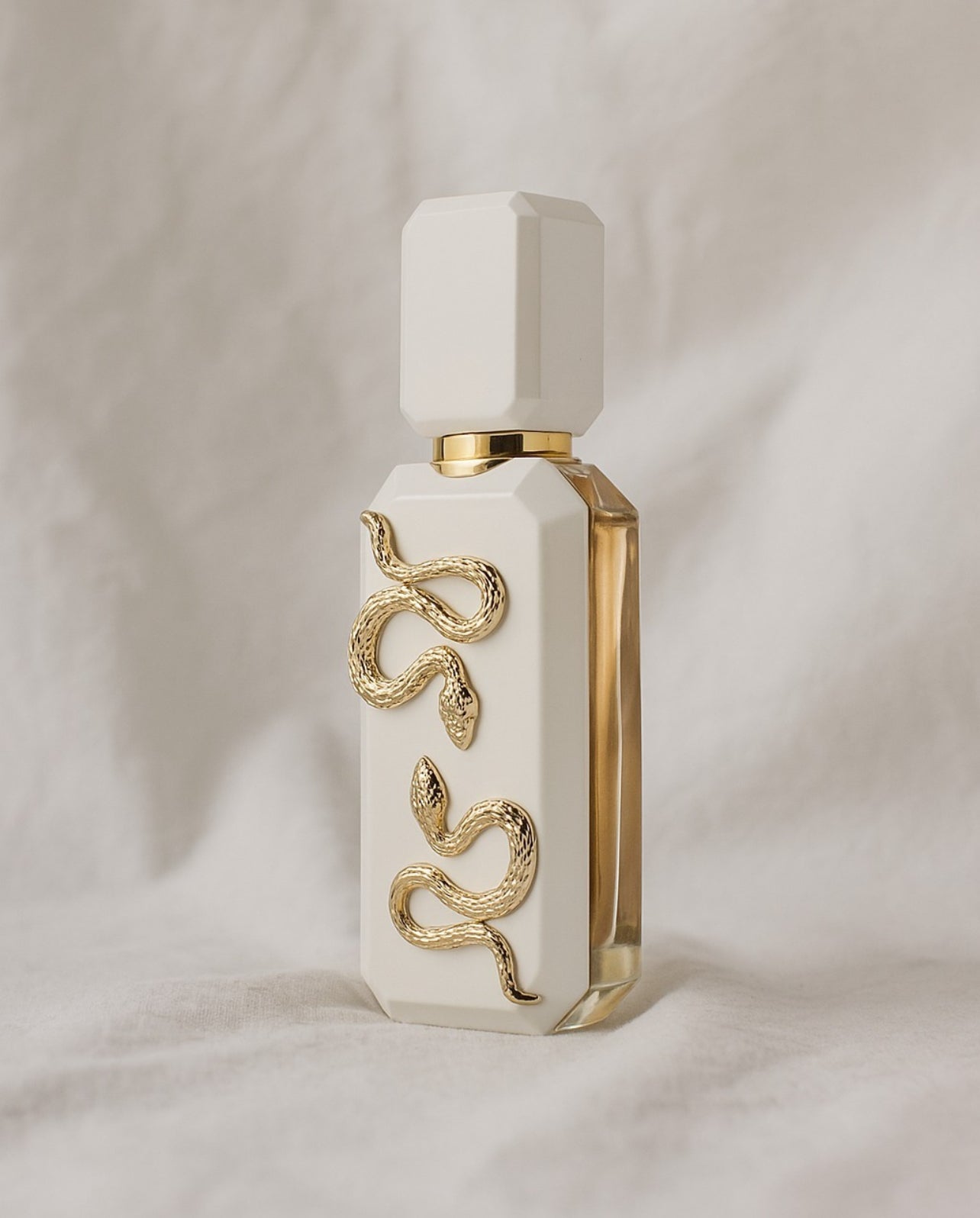 Veneno Bianco by French Avenue